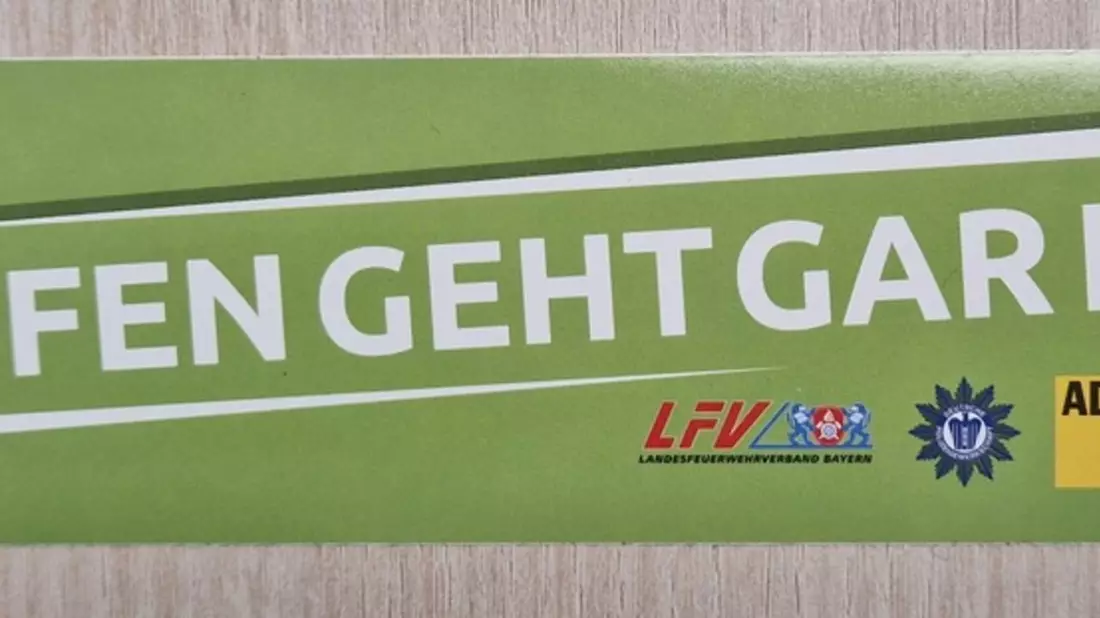 DPolG Bayern: Führerschein weg für Gaffer! - Bild: presseportal.de