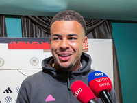 Spielte sich mit einer starken U21-EM weiter in den Vordergrund: Nick Woltemade (l). - Foto: Christian Kunz/dpa