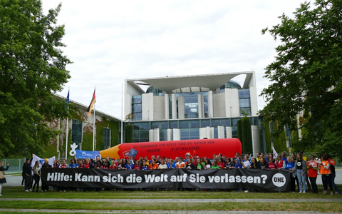 Bundesregierung kürzt humanitäre Hilfe um 53% - 6,8 Mio. Menschen von lebensrettender Unterstützung ausgeschlossen - Foto: presseportal.de