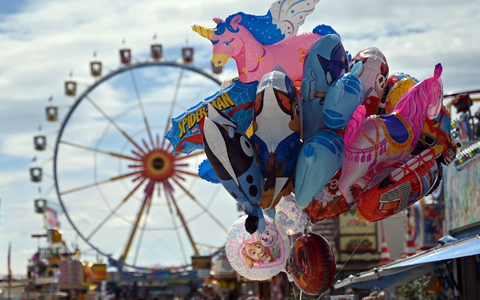 Die «kleine Wiesn» soll nächstes Jahr eine Woche länger dauern (Archivbild). - Foto: Niklas Treppner/dpa