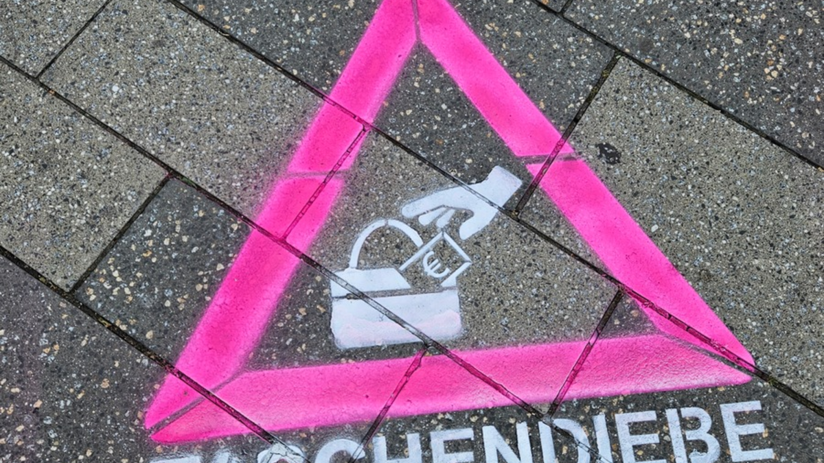 POL-DN: Polizei warnt vor Taschendieben - Präventive Hinweise im Stadtbild - Foto: presseportal.de