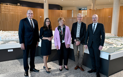 IM-MV: Norddeutscher Wohngipfel in Hamburg: Nordländer verabschieden Hamburger Erklärung zur Bauwende - Foto: presseportal.de