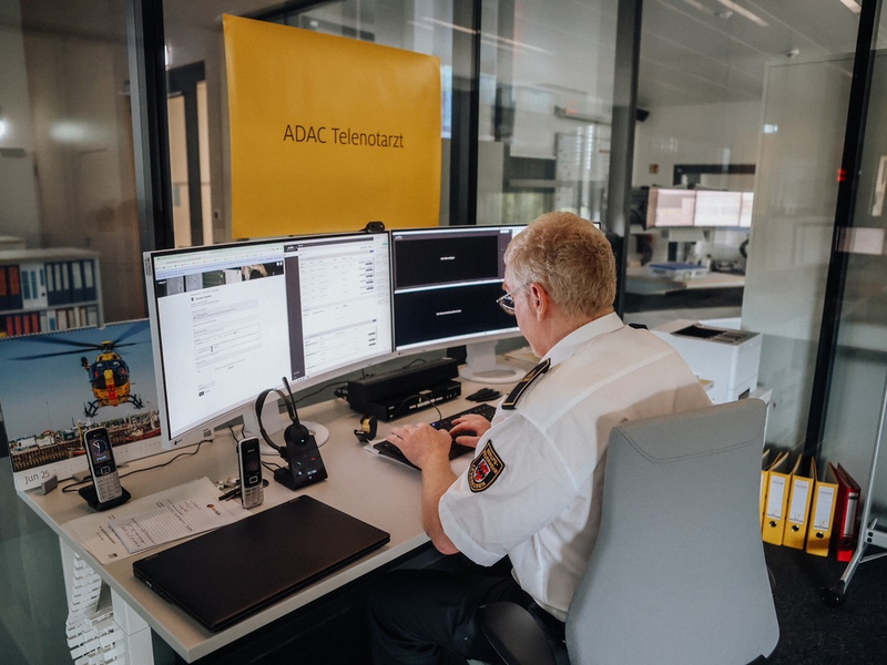 FW-LEV: Start des Telenotarzt-Systems Bergisches Land: Interkommunale Zusammenarbeit für eine moderne Notfallversorgung - Foto: presseportal.de