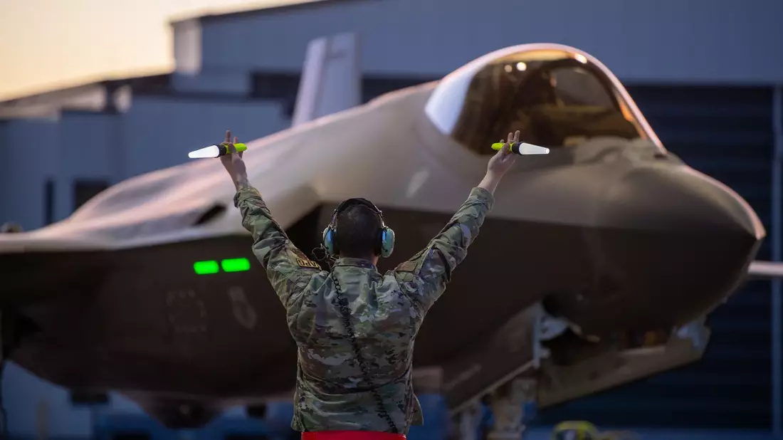 Nato-Chef Rutte sieht die britischen Jets als wichtigen Beitrag zur atomaren Abschreckung. (Archivbild) - Bild: Tsgt. Richard Mekkri/Us Air/Planet Pix via ZUMA Press Wire/dpa