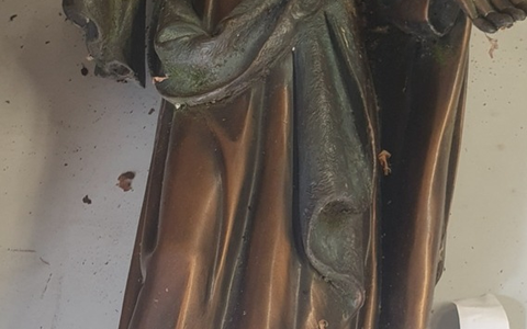 POL-NE: Nachtrag zur Pressemeldung: Unbekannte flüchten von Friedhof - Foto: presseportal.de