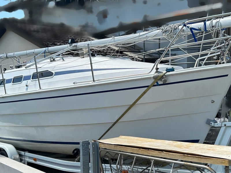 HZA-SI: Unverzolltes Schiff auf dem Trockenen - Foto: presseportal.de