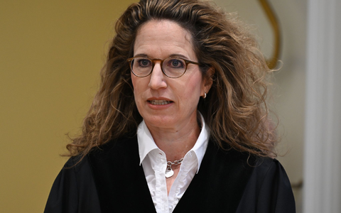 Im Sommermärchen-Prozess ist der Deutsche Fußball-Bund zu einer Geldstrafe verurteilt worden. - Foto: Arne Dedert/dpa/POOL/dpa