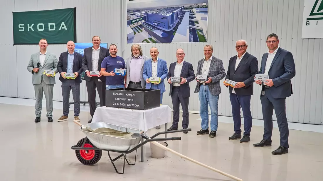 Zukunftssicherung am Stammsitz: Škoda Auto legt Grundstein für eine hochmoderne Lackiererei - Bild: presseportal.de