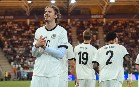 Nick Woltemade jubelt auch im Halbfinale als Torschütze. - Foto: Robert Nemeti/dpa