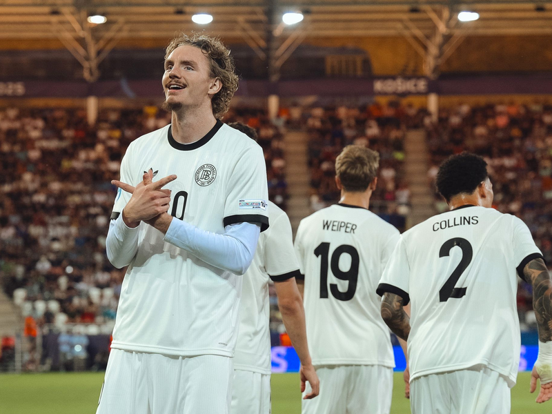 Nick Woltemade jubelt auch im Halbfinale als Torschütze. - Foto: Robert Nemeti/dpa