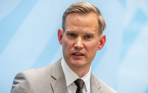 Der Bundesdrogenbeauftragte Hendrick Streeck fordert mehr Anstrengungen im Kampf gegen den illegalen Drogenhandel. (Archivbild) - Foto: Michael Kappeler/dpa Der Bundesdrogenbeauftragte Hendrick Streeck fordert mehr Anstrengungen im Kampf gegen den illegalen Drogenhandel. (Archivbild) - Foto: Michael Kappeler/dpa