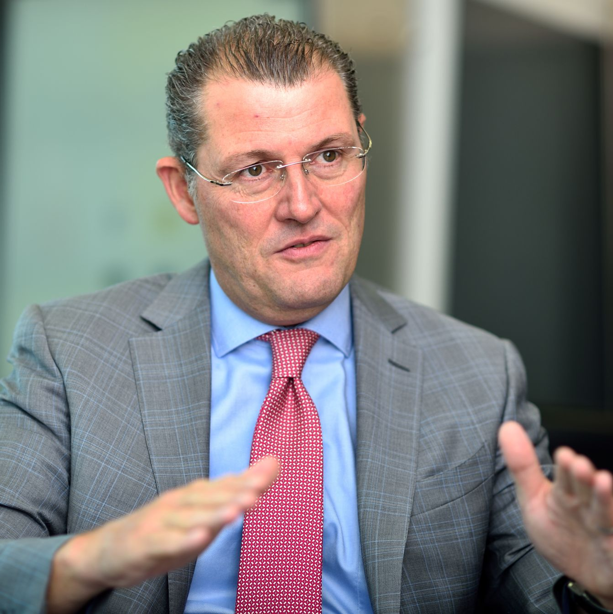 Arbeitgeberpräsident Dulger fordert die Koalition zur Korrektur ihres Rentenkurses auf. (Archivbild) - Foto: Uwe Anspach/dpa