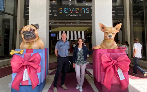 Künstler-Duo Tilly und Moisa inszenieren den Sommer im Düsseldorfer Sevens - Foto: presseportal.de