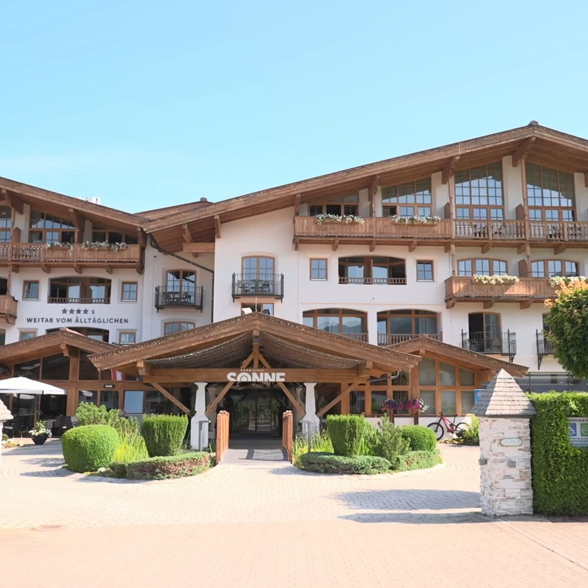 Der Wort des Hotels in Tirol hat nun sein Geld, für ihn ist die Sache damit erledigt.  - Foto: Dejan Klickovic/TNN/dpa