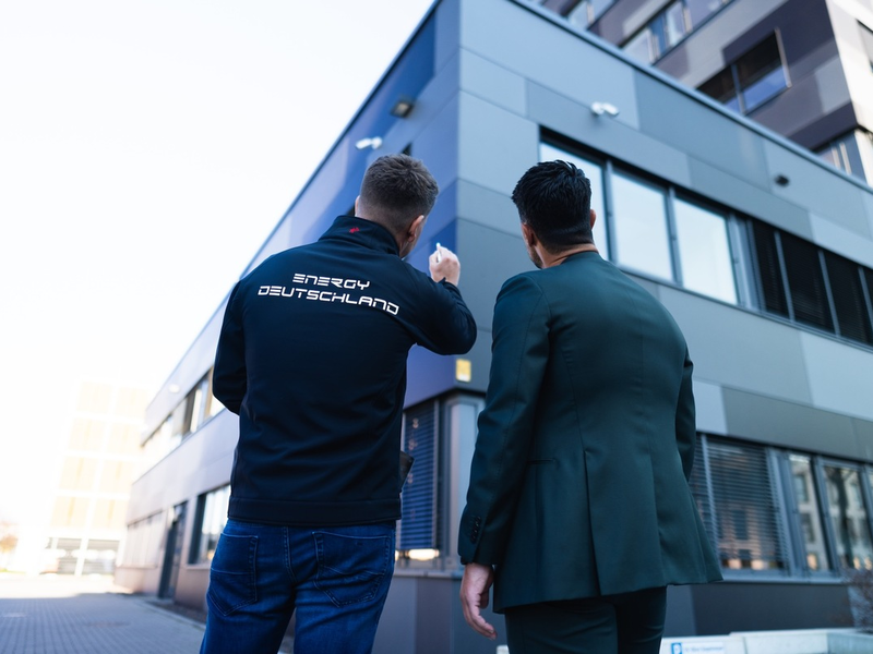 Langfristig hohe Renditen und ein Investitionsabzugsbetrag von bis zu 50 Prozent: Die Energy Deutschland GmbH macht Photovoltaik für Investoren interessant - Foto: presseportal.de