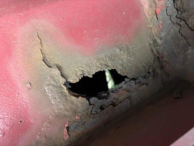 POL-PASTKL: Wegen erheblichen Mängeln, Weiterfahrt untersagt... - Foto: presseportal.de