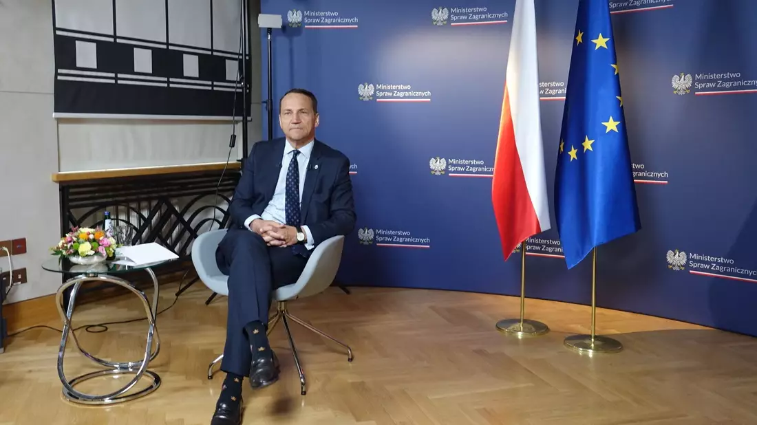 Der polnische Außenminister Sikorski ist besorgt wegen russischer Raketen in Kaliningrad. - Bild: Friedemann Kohler/dpa