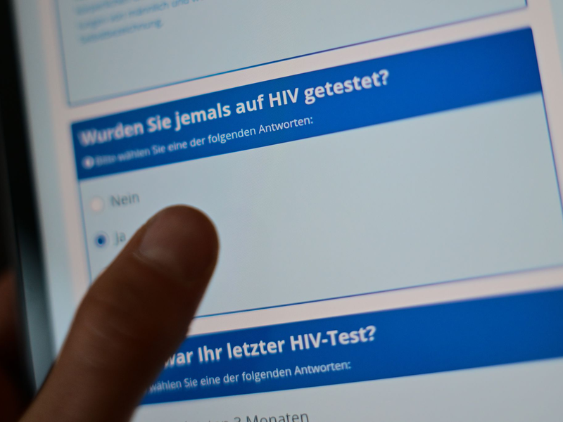 Wie viele Fälle gezählt werden, hängt auch vom Testverhalten ab.  - Foto: Sebastian Gollnow/dpa