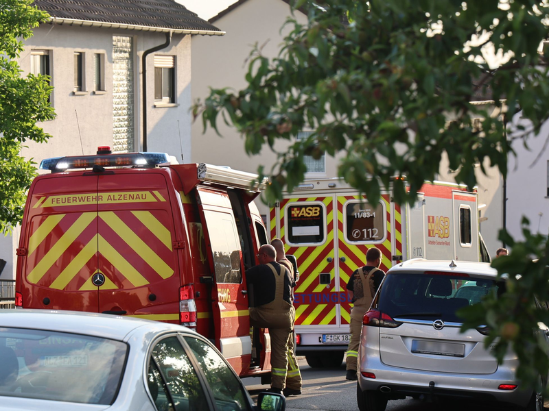 Bei einer Gewalttat im unterfränkischen Alzenau sind zwei Menschen ums Leben gekommen.  - Foto: Ralf Hettler/TNN/dpa