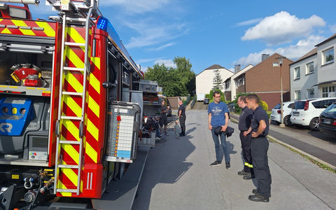 FW-EN: Feuerwehr geht auf Bevölkerung zu - Foto: presseportal.de