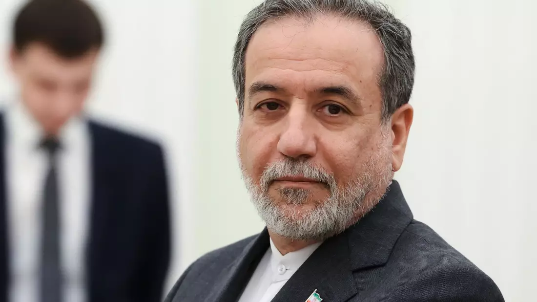 Der Iran prüft laut Außenminister Araghtschi, ob erneute Gespräche mit den USA im nationale Interesse sind. - Bild: Alexander Kazakov/Pool Sputnik Kremlin/AP/dpa
