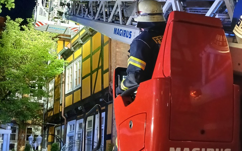 FW Celle: Zwei Einsätze innerhalb von drei Stunden in der Celler Altstadt - Foto: presseportal.de