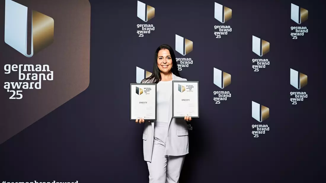 ONESTY gewinnt zwei German Brand Awards 2025 - Bild: presseportal.de