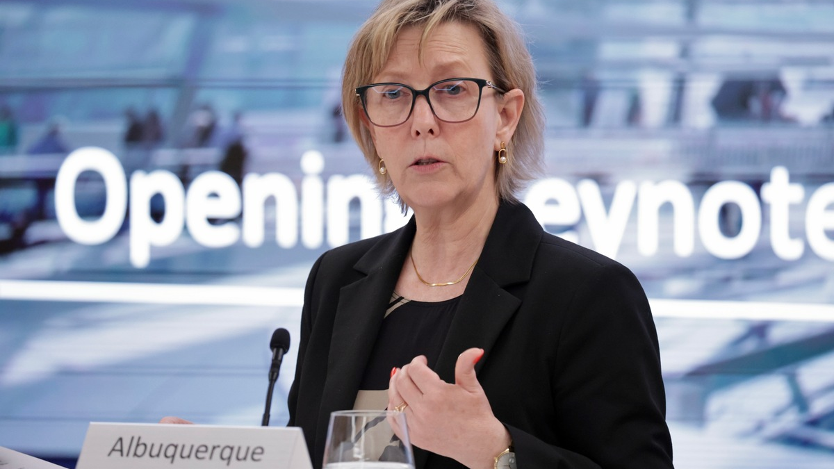 Wirtschaftsrat fordert Investitionsoffensive: Kapitalmarkt öffnen, Wettbewerbsfähigkeit sichern / Finanzmarktklausur in Frankfurt mit EU-Kommissarin Albuquerque und führenden Finanzentscheidern - Foto: presseportal.de