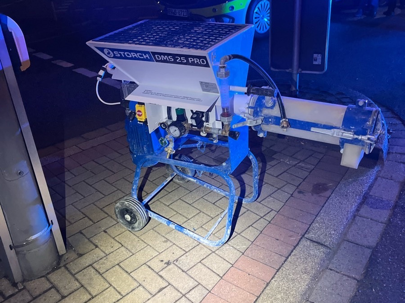 POL-DO: Wem gehört diese Baumaschine? Festnahme nach Diebstahlversuch einer Baumaschine an der Kreuzung Westfaliastraße/ Sunderweg. - Foto: presseportal.de