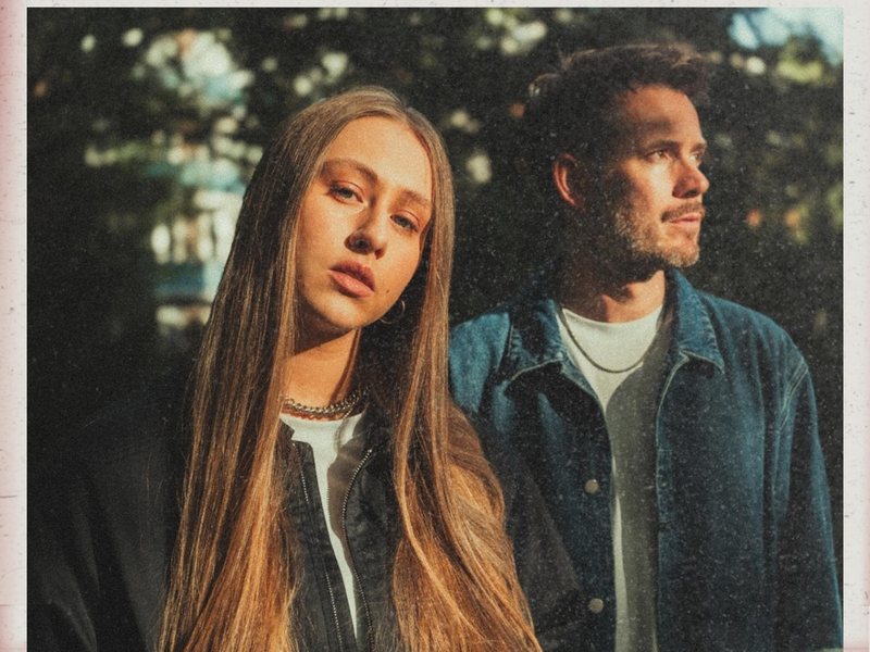 Ein Song für die Seele: EMY singt mit Johannes Strate über Verlust, Liebe und Erinnerung - Foto: presseportal.de