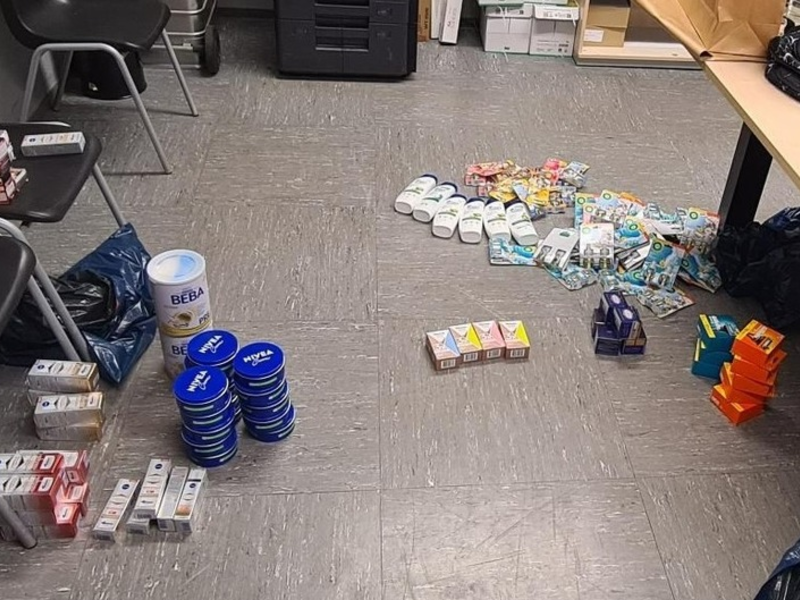 POL-K: 250627-2-K/LEV Drei Tatverdächtige nach gemeinschaftlichem Ladendiebstahl in Leverkusen-Opladen vorläufig festgenommen - Diebesgut im Wert von rund 4.000 Euro sichergestellt - Foto: presseportal.de