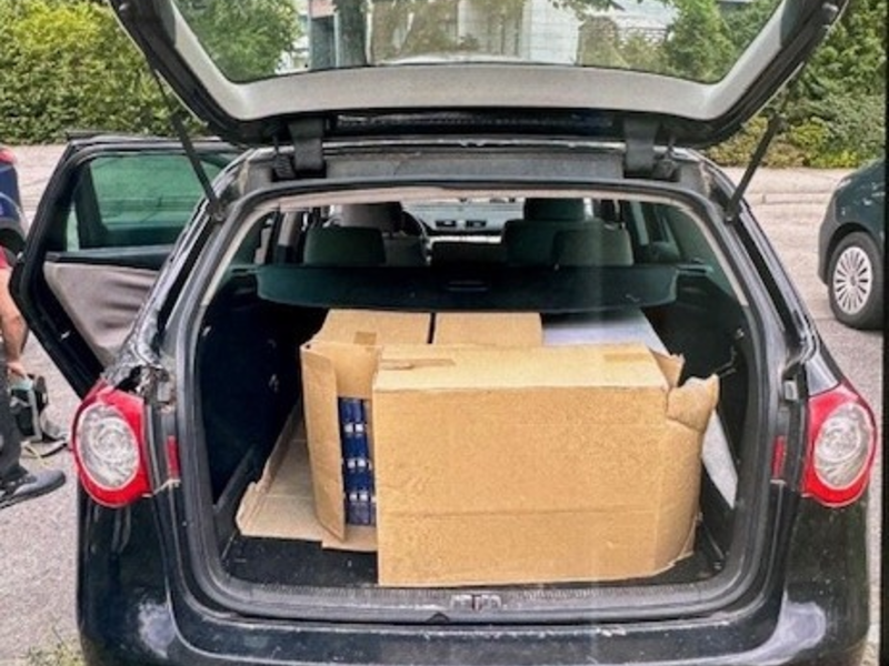 HZA-B: 68.140 Stück unversteuerte Zigaretten durch Zoll sichergestellt/ Steuerschaden von rund 14.500 Euro verhindert - Foto: presseportal.de