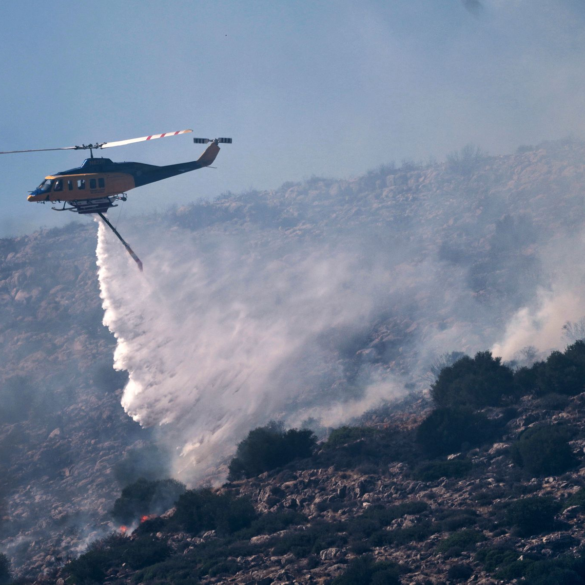 Die größten Brände in Griechenland sind mittlerweile unter Kontrolle. (Archivbild) - Foto: Thanassis Stavrakis/AP/dpa