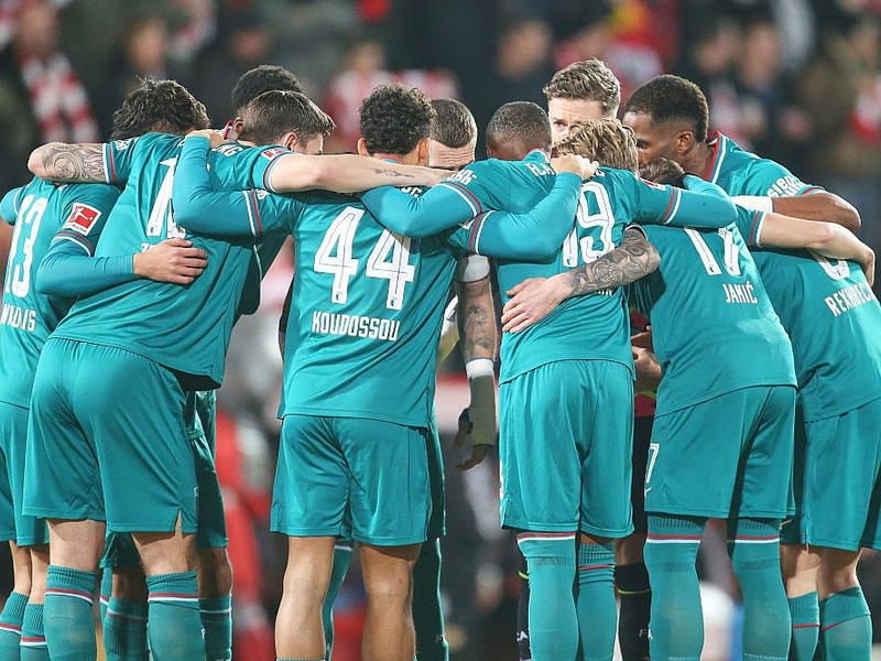 Mannschaftskreis vom FC Augsburg (Archiv) - Foto: über dts Nachrichtenagentur