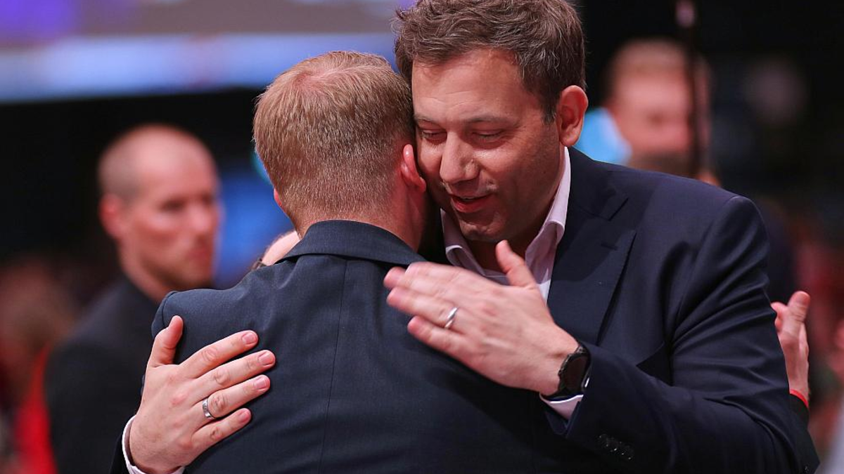 Tim Klüssendorf und Lars Klingbeil am 27.06.2025 - Foto: über dts Nachrichtenagentur