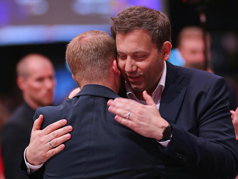 Tim Klüssendorf und Lars Klingbeil am 27.06.2025 - Foto: über dts Nachrichtenagentur