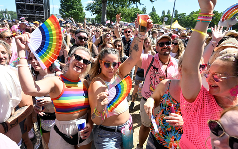 Eine Verfechterin der freien Liebe: Sängerin Mia Julia. - Foto: Roberto Pfeil/dpa