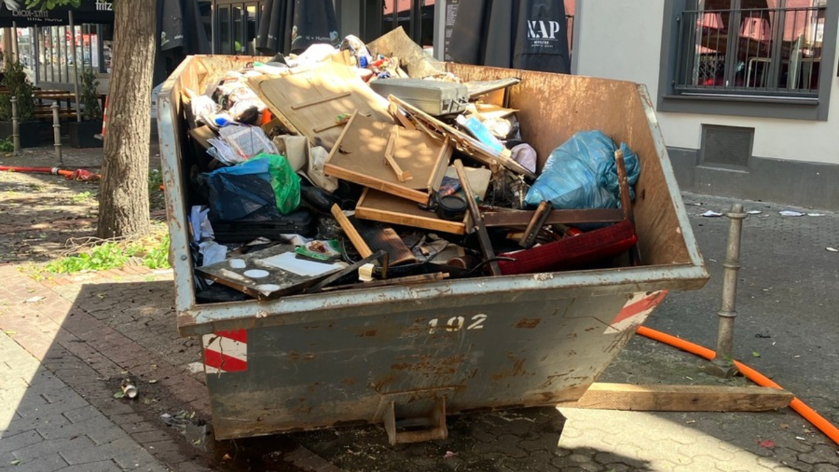 FW-F: Bornheim, Berger Straße, Wohnungsbrand - Die Frankfurter und ihre Feuerwehr - Foto: presseportal.de