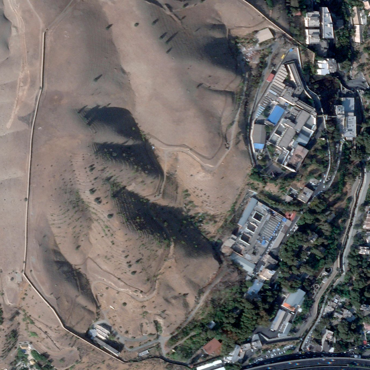 Ein älteres Satellitenfoto zeigt das Gefängnis. (Archivbild) - Foto: Uncredited/Planet Labs PBC/AP/dpa