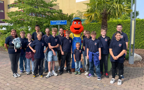 Feuerwehr Kalkar: Jugendfeuerwehr Kalkar besucht das Wunderland Kalkar - Foto: presseportal.de