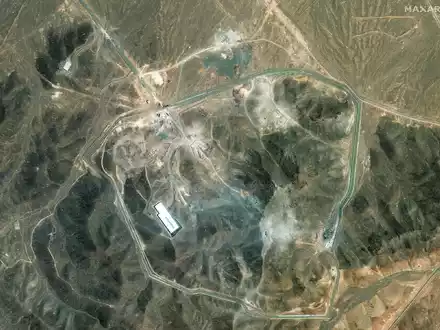 Nach den US-Angriffen auf Irans Atomanlagen nennt Teheran Bedingungen für neue Gespräche mit den USA. (Archivbild) - Foto: Uncredited/Maxar Technologies/AP/dpa