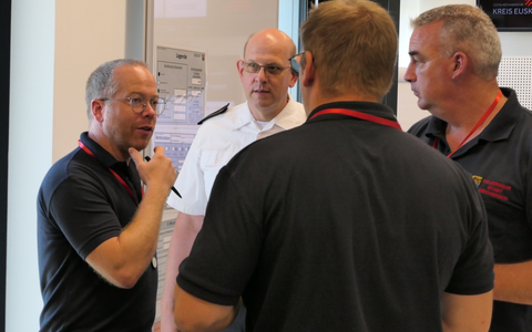 FW Mechernich: Erdbeben-Übung zur nachhaltigen Stabsarbeit - Foto: presseportal.de