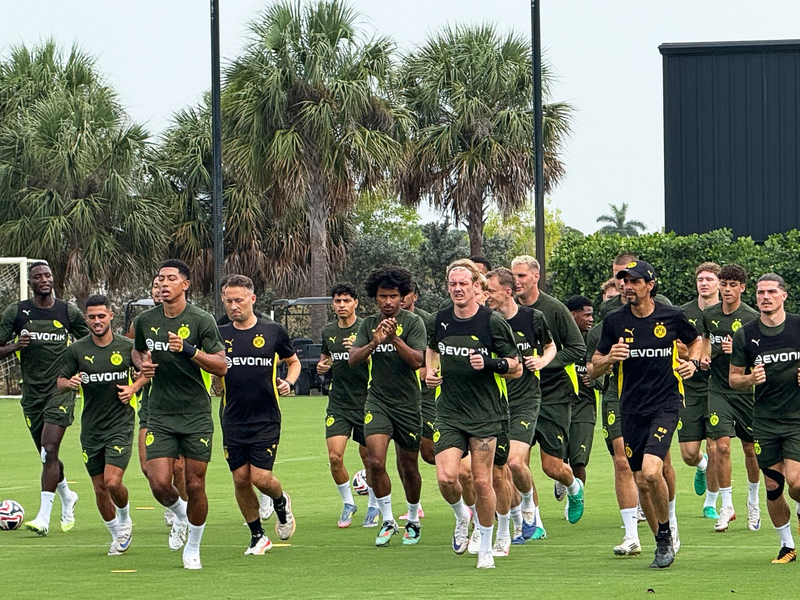 Auf das Achtelfinale bereitete sich Borussia Dortmund noch in Florida vor - Foto: Carsten Lappe/dpa