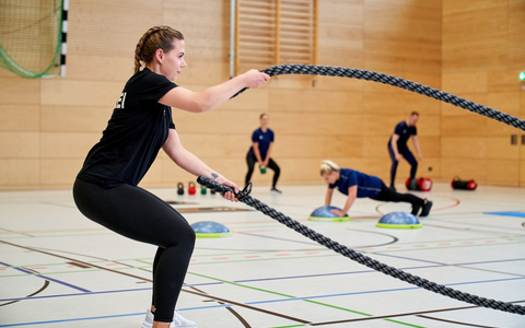 POL-WL: Schülerferienpraktikum bei der Polizei - Jetzt mit Sporttest zum Ausprobieren - Foto: presseportal.de POL-WL: Schülerferienpraktikum bei der Polizei - Jetzt mit Sporttest zum Ausprobieren - Foto: presseportal.de
