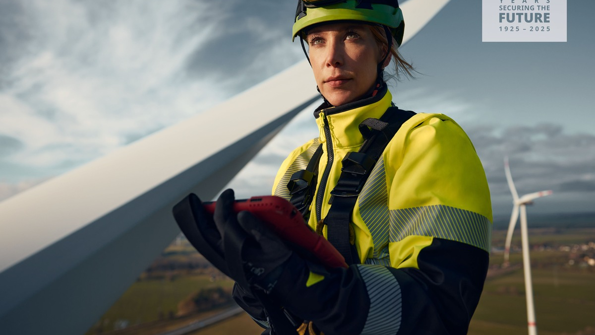 100 Jahre DEKRA: Sicherheit für eine Welt im Wandel / Expertenorganisation feiert Jubiläum - Foto: presseportal.de