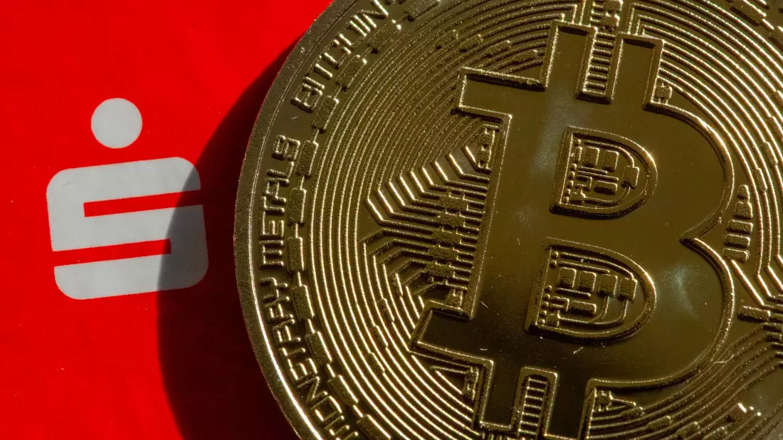 Sparkassen öffnen sich für Bitcoin und Co. - zumindest etwas. (Symbolbild) - Bild: Fernando Gutierrez-Juarez/dpa-Zentralbild/dpa