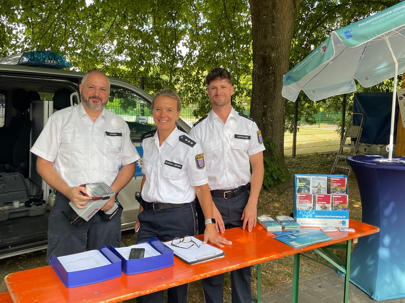 POL-DA: Mörlenbach/Bensheim: 59 Fahrräder codiert/Weitere Fahrradcodierung in Bensheim - Foto: presseportal.de