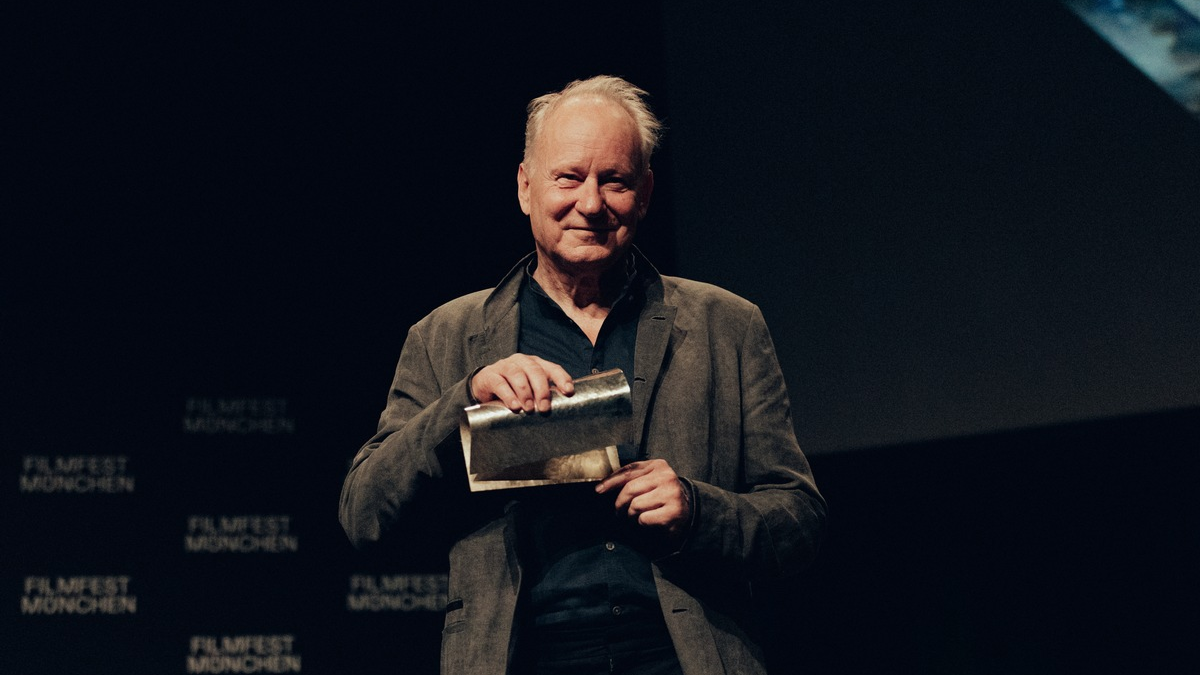 CineMerit Award für den schwedischen Schauspieler Stellan Skarsgård auf dem 42. FILMFEST MÜNCHEN - Foto: presseportal.de