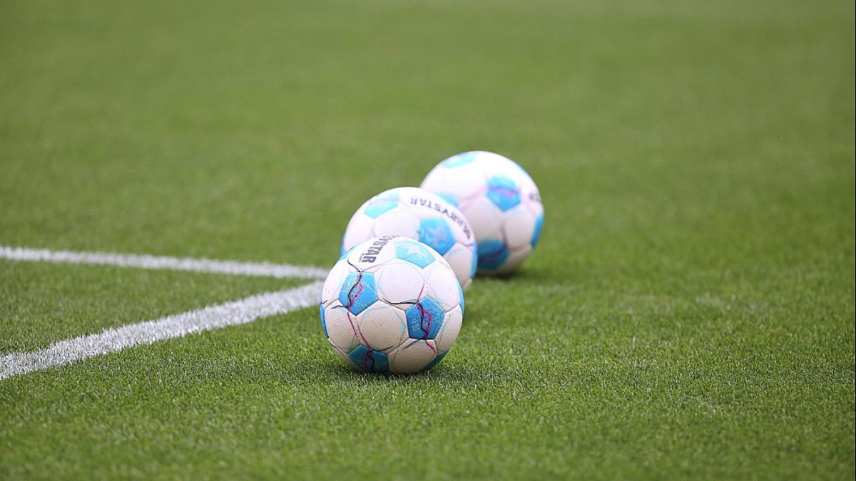 Fußbälle (Archiv) - Foto: über dts Nachrichtenagentur