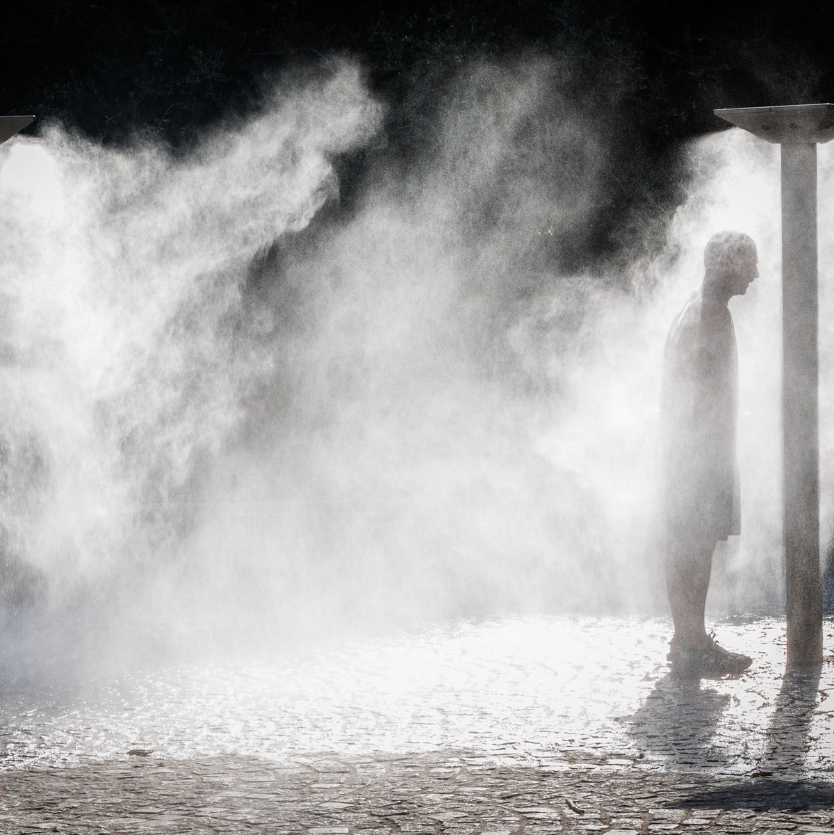 Im Großraum Paris wurden wegen der Hitze Einschränkungen für den Autoverkehr erlassen. - Foto: Sadak Souici/ZUMA Press Wire/dpa